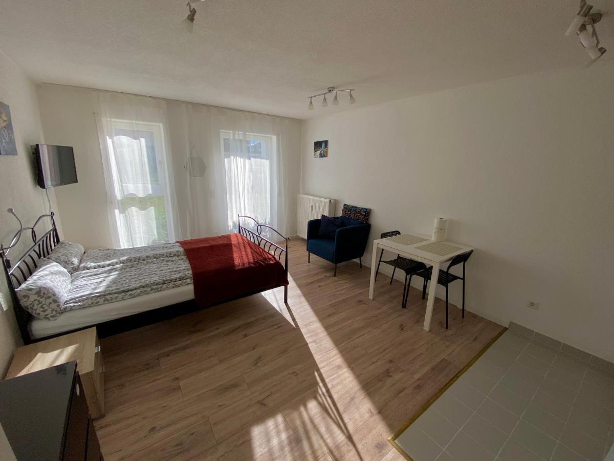 Lodging 13 Appartamento Offenburg Esterno foto